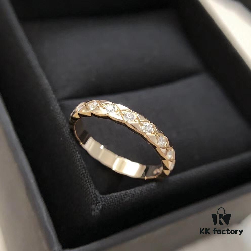 Chanel Quilted Full Diamond Ring Narrow Version, Currently the Hottest Fashion Item, Simple Style for Perfect Elegance