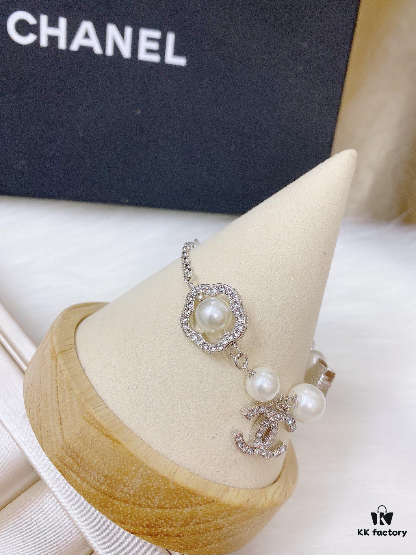 Chanel ZP Pearl Bracelet in Original Brass Material with Shell Beads