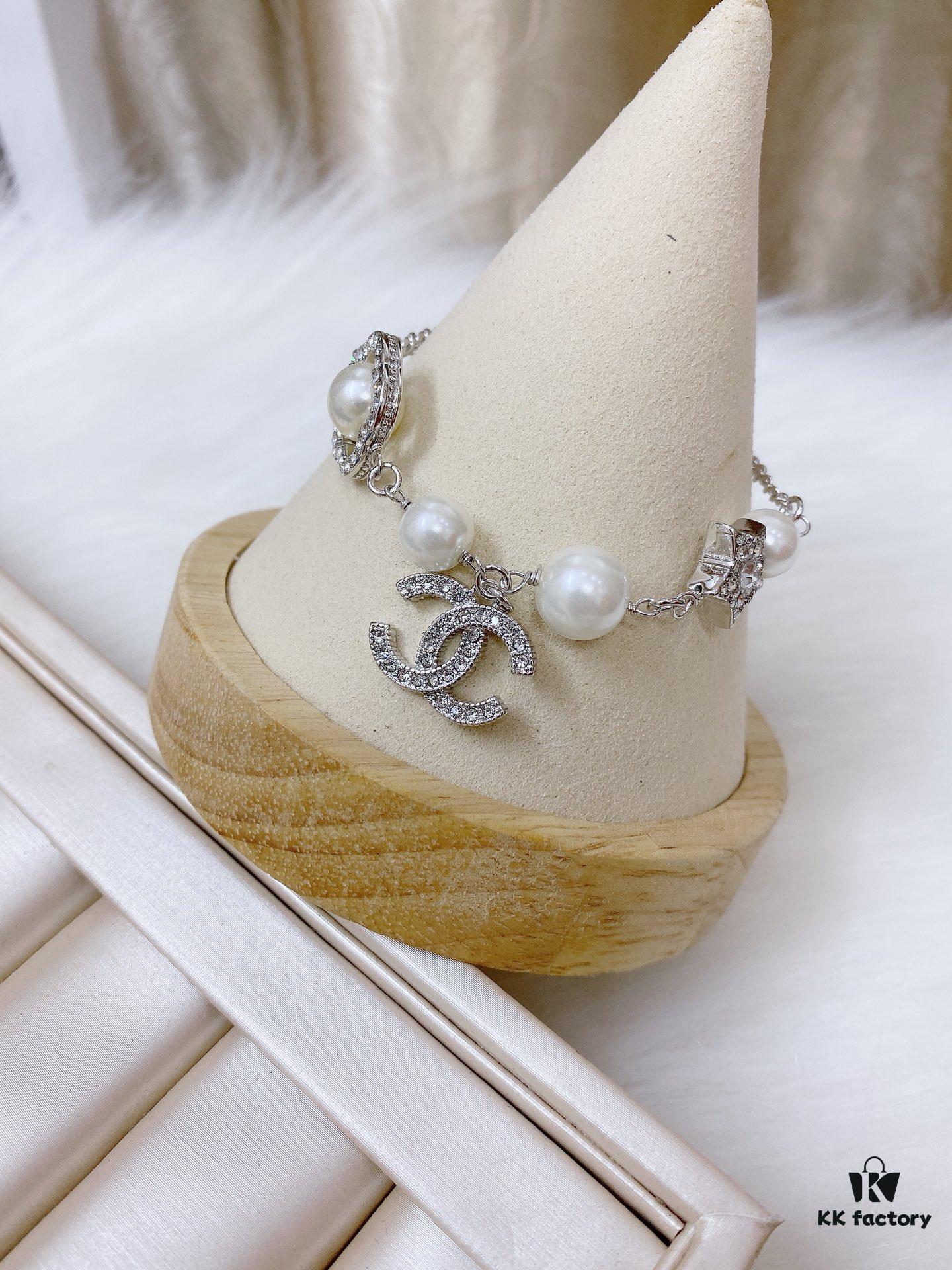 Chanel ZP Pearl Bracelet in Original Brass Material with Shell Beads