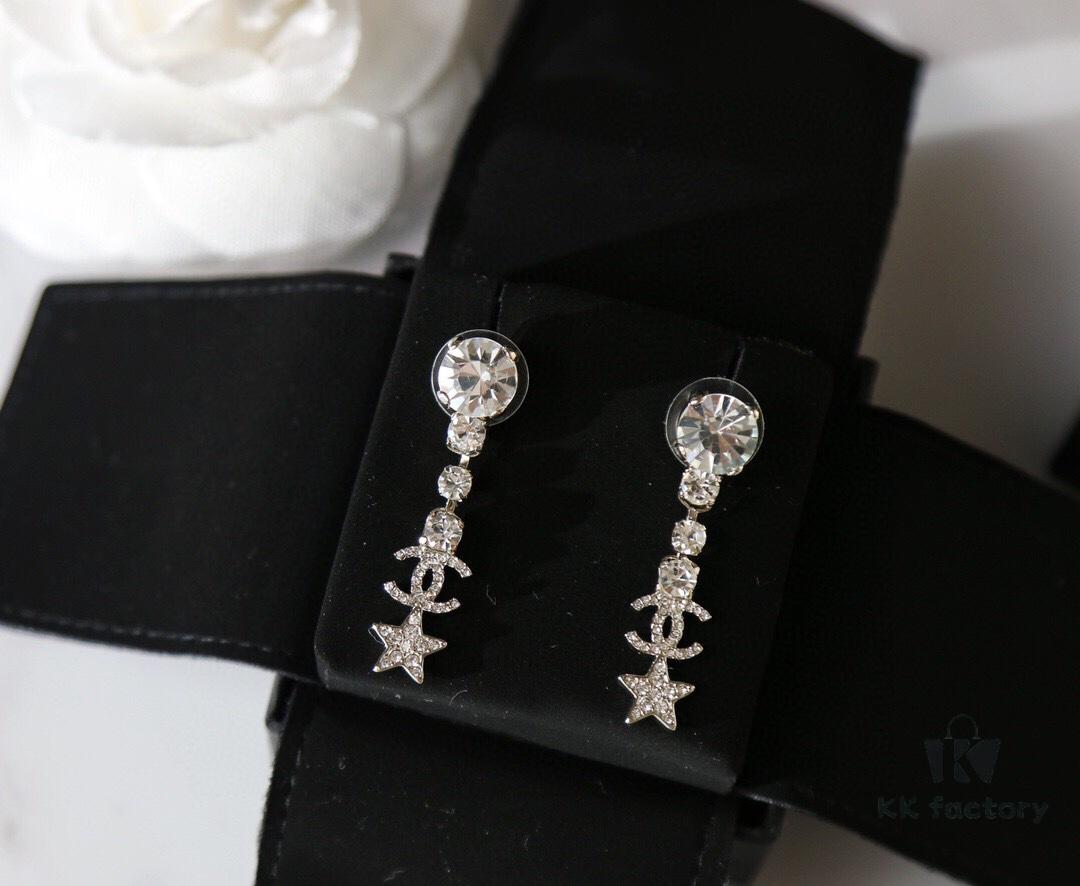 Chic Stud Earrings Bestseller Hot New Arrival