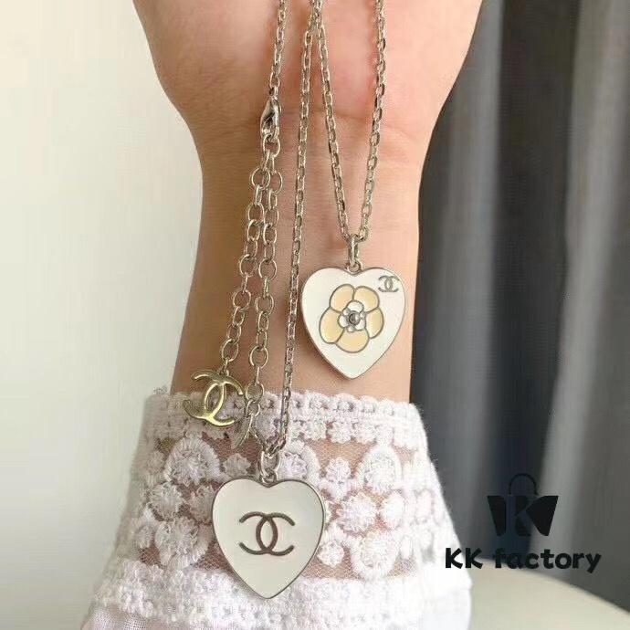 Chanel Camellia Necklace, Cream White Vintage Style with Pearl, Double-Sided Design