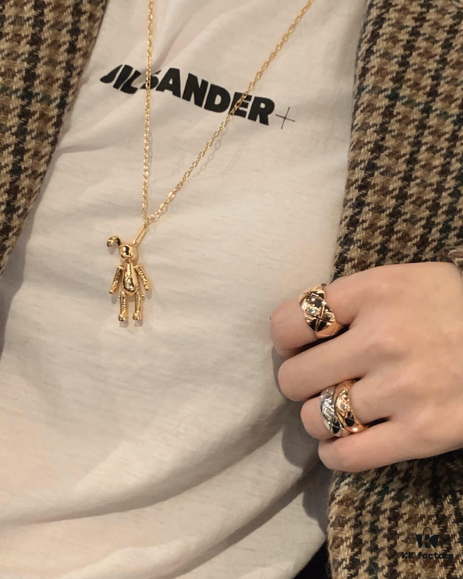 Versatile Diamond Quilted Ring Styling Ideas