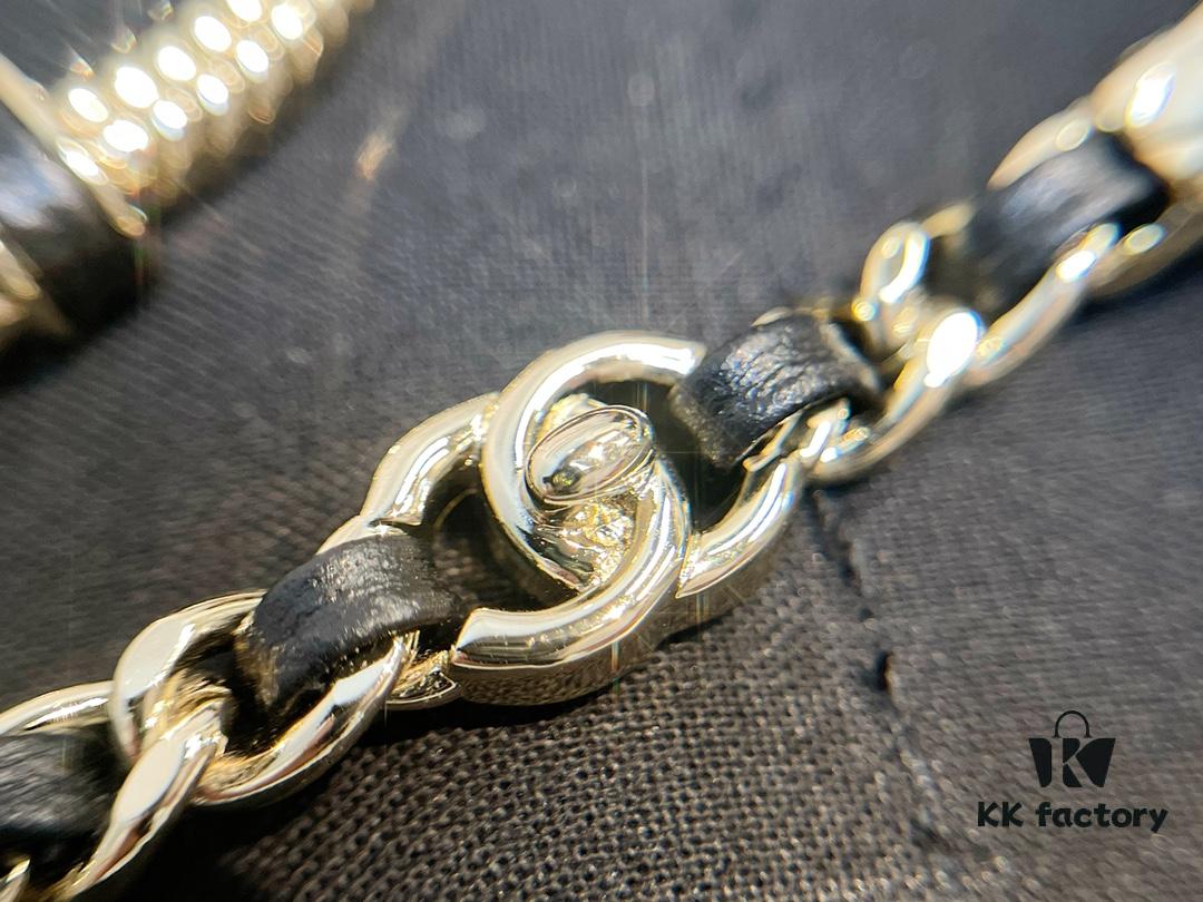 ❗️New Arrival❗️ Authentic CHANEL CC Leather Bracelet Necklace 2021 New Arrival with Full Original Packaging