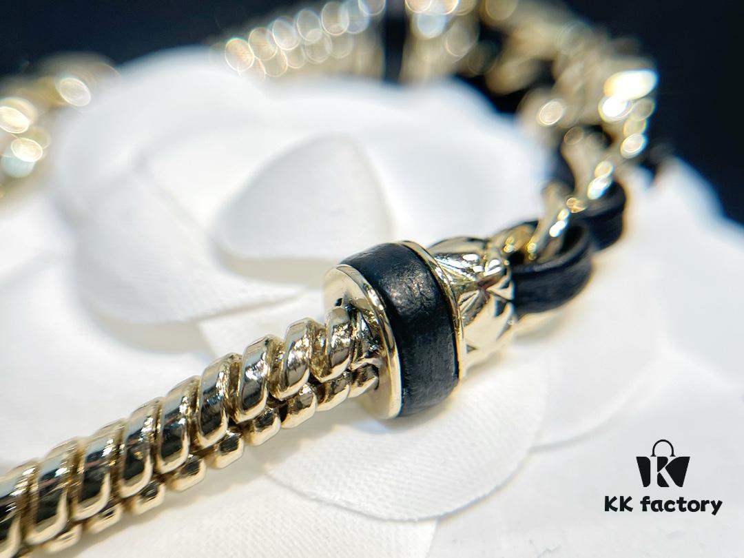 ❗️New Arrival❗️ Authentic CHANEL CC Leather Bracelet Necklace 2021 New Arrival with Full Original Packaging