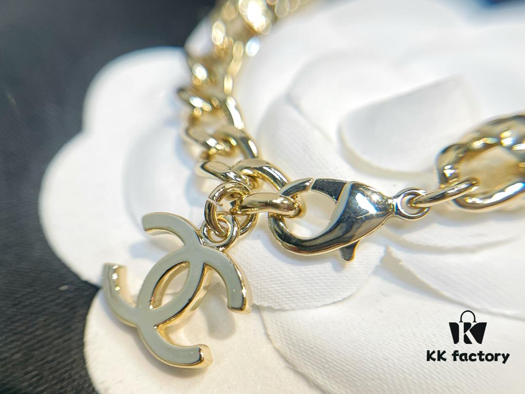 ❗️New Arrival❗️ Authentic CHANEL CC Leather Bracelet Necklace 2021 New Arrival with Full Original Packaging