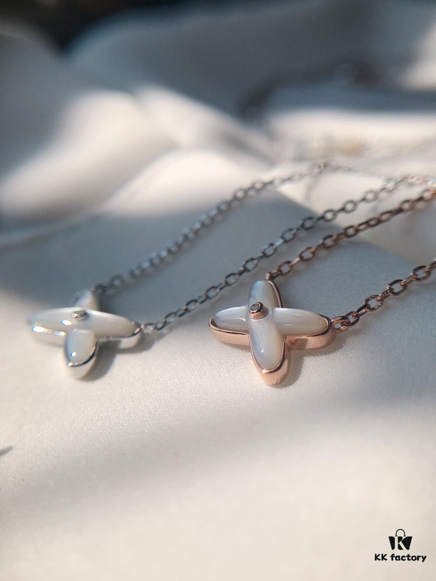 New Arrival 🆕🔥 CHAUMET Chaumet Jewelry - Lifelong Bond Crossed White Shell Set