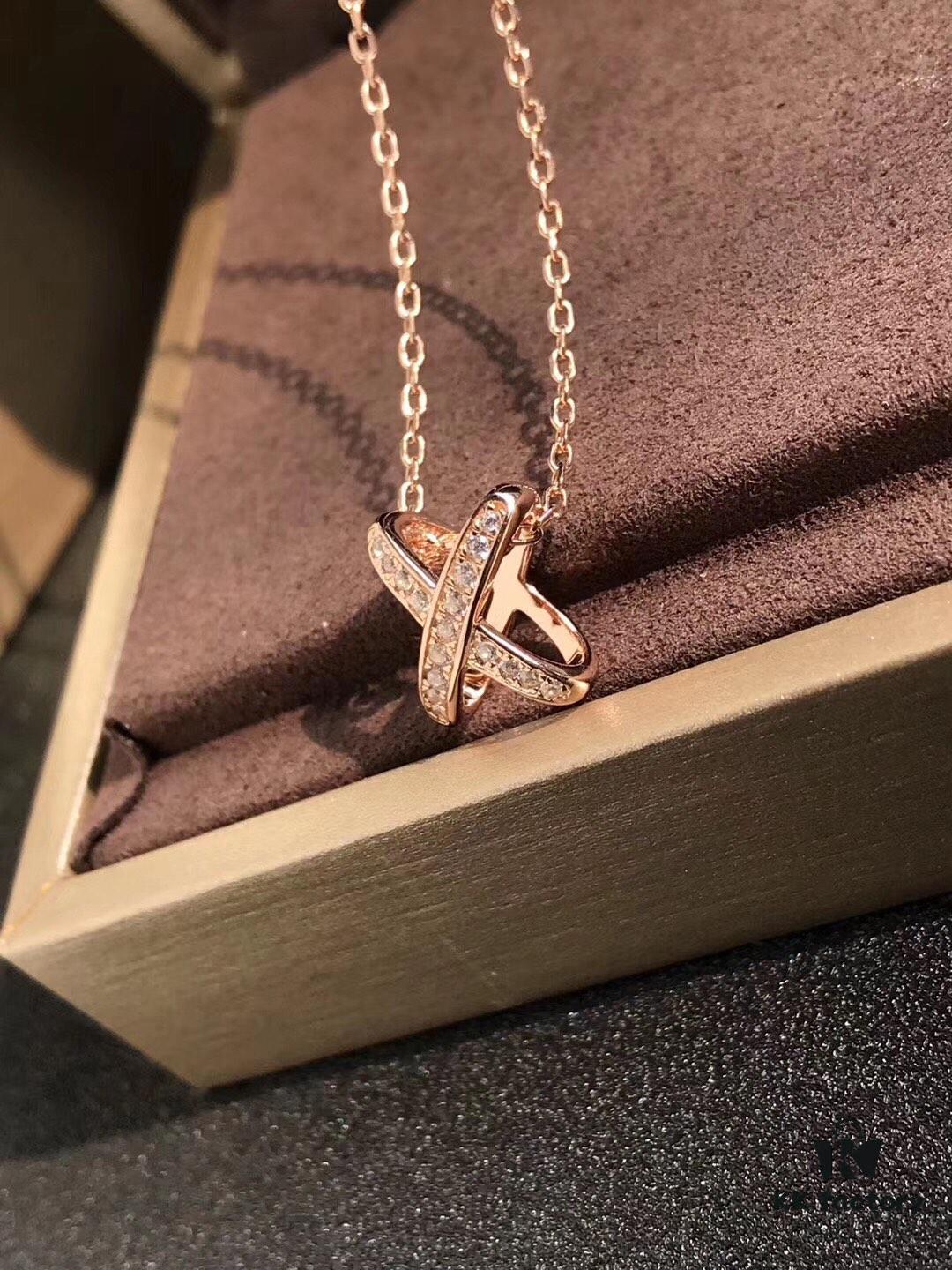 CHAUMET PARIS Liens 'Forever Connected' Diamond Ring, 925 Silver Plated with 18K Gold, Heavily Sparkling – Highly Recommended! Openwork Cross Design Adorned with Brilliant Zirconia Stones, Glittering ✨✨