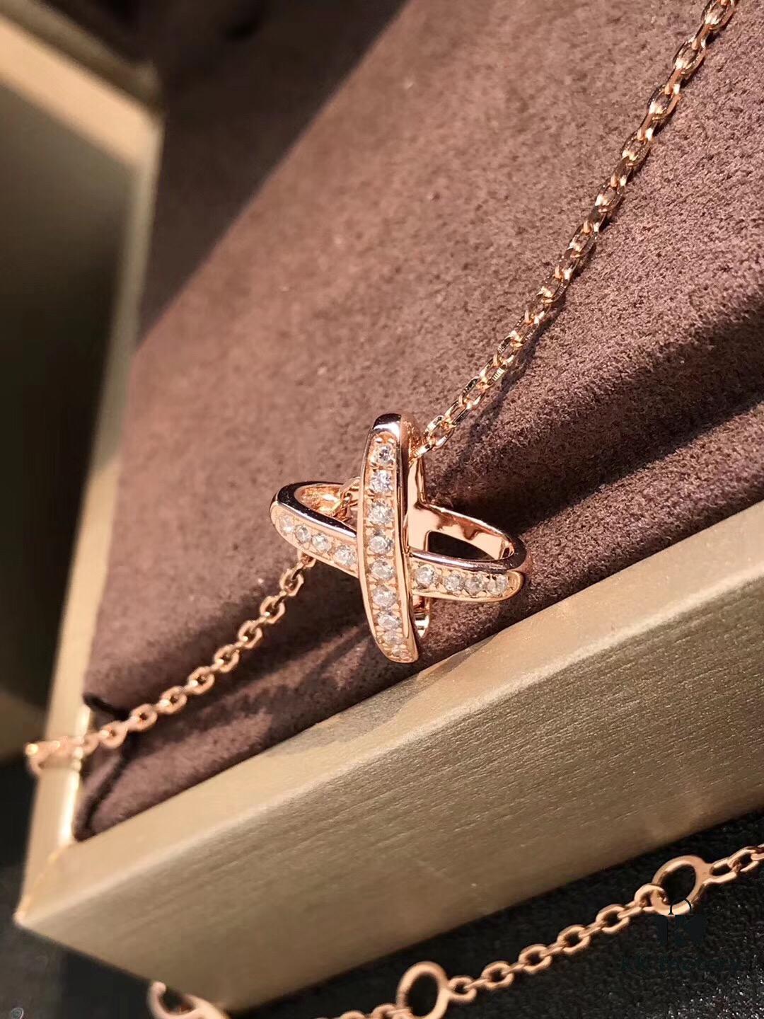 CHAUMET PARIS Liens 'Forever Connected' Diamond Ring, 925 Silver Plated with 18K Gold, Heavily Sparkling – Highly Recommended! Openwork Cross Design Adorned with Brilliant Zirconia Stones, Glittering ✨✨