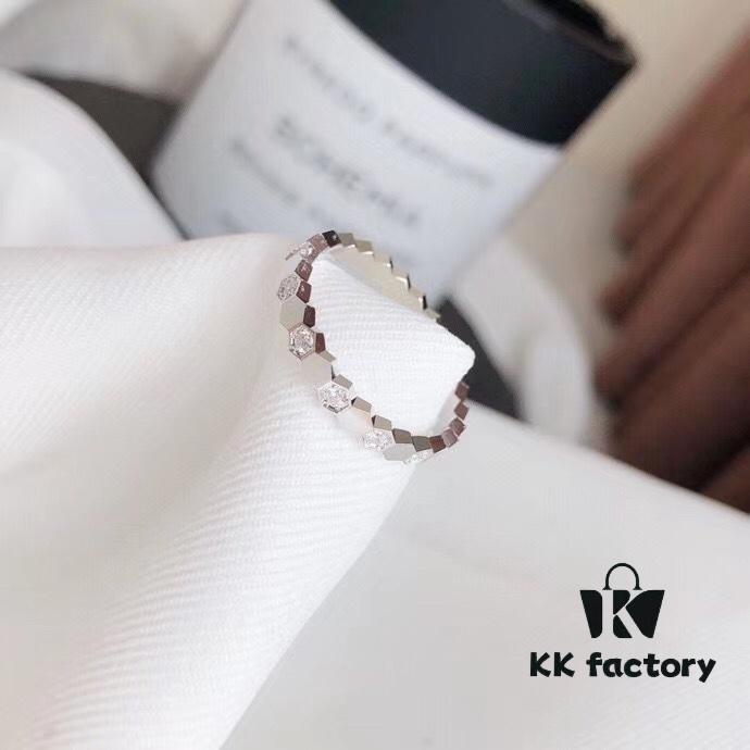 Bee My Love Chaumet Paris Honeycomb Half-Diamond Ring 💍 2020 Latest Store ZP Version, Flawless 1:1 Custom Replica, Available in White Gold and Rose Gold