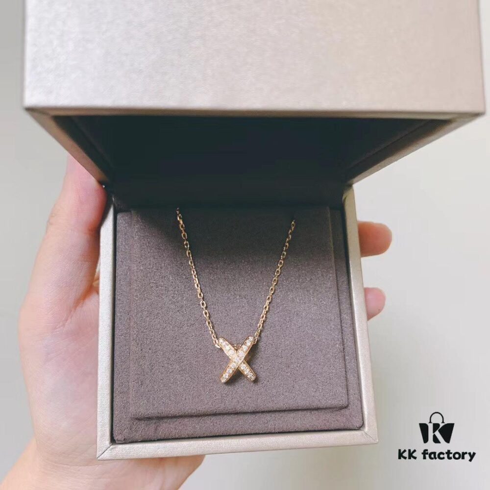 CHAUMET Liens Collection Cross Pendant Necklace