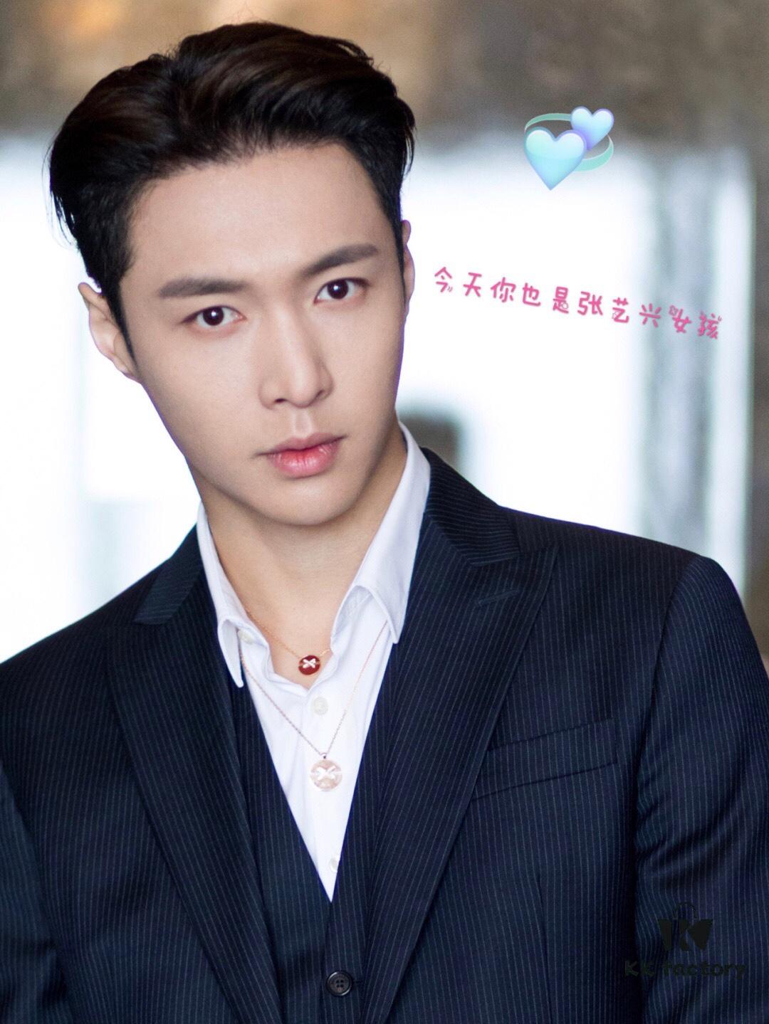 Crossed Mother-of-Pearl Necklace