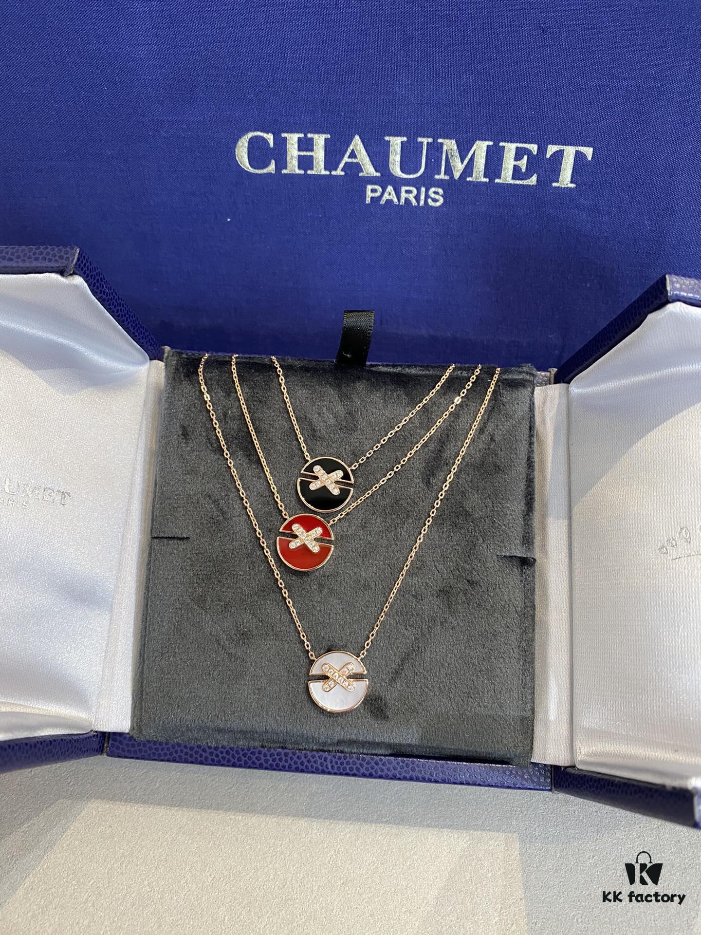 SOPHIA Xiangyu Paris Small Crossed Circle Necklace - 'Perfect Bond, Wishes Fulfilled'