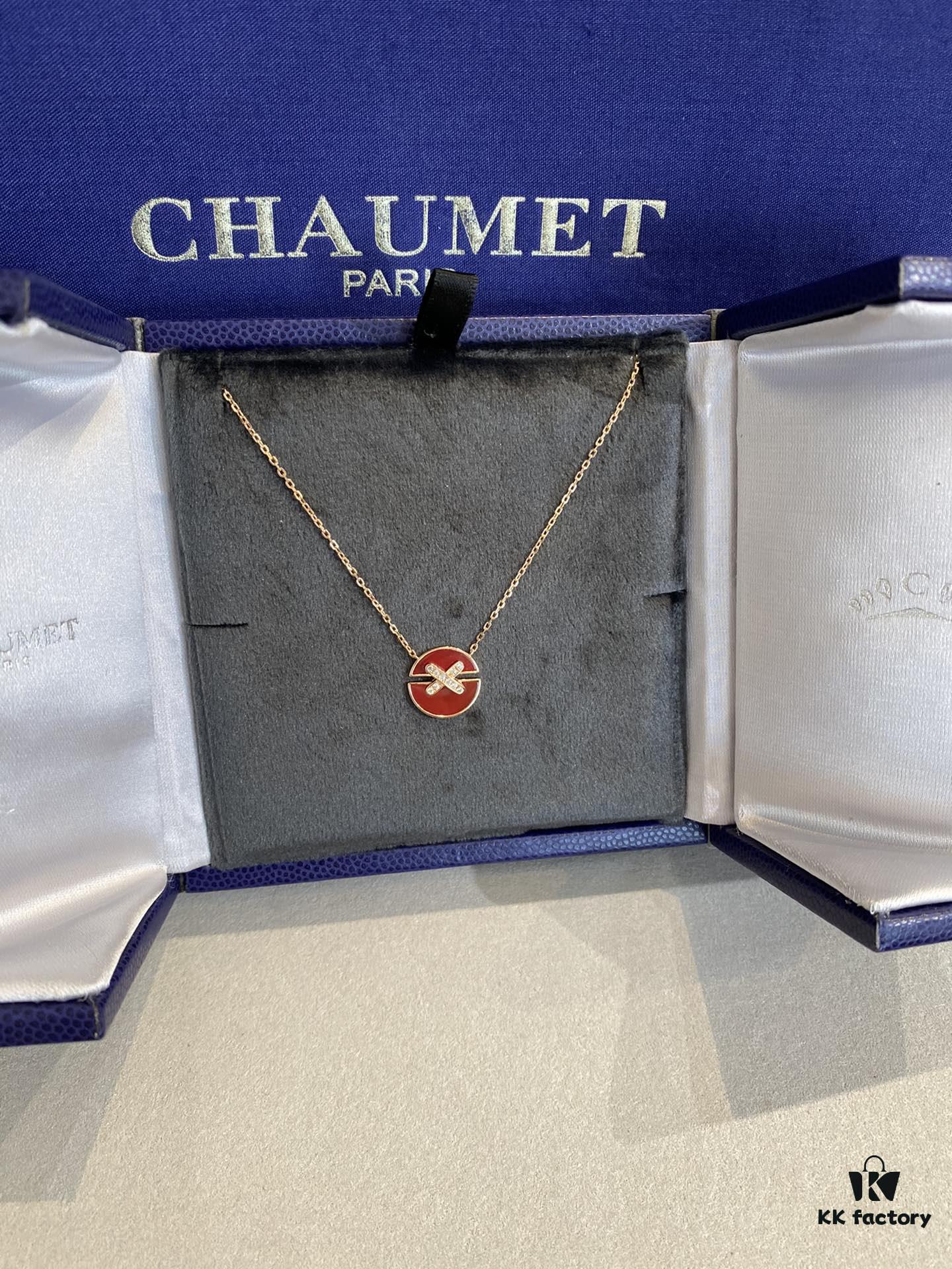 SOPHIA Xiangyu Paris Small Crossed Circle Necklace - 'Perfect Bond, Wishes Fulfilled'