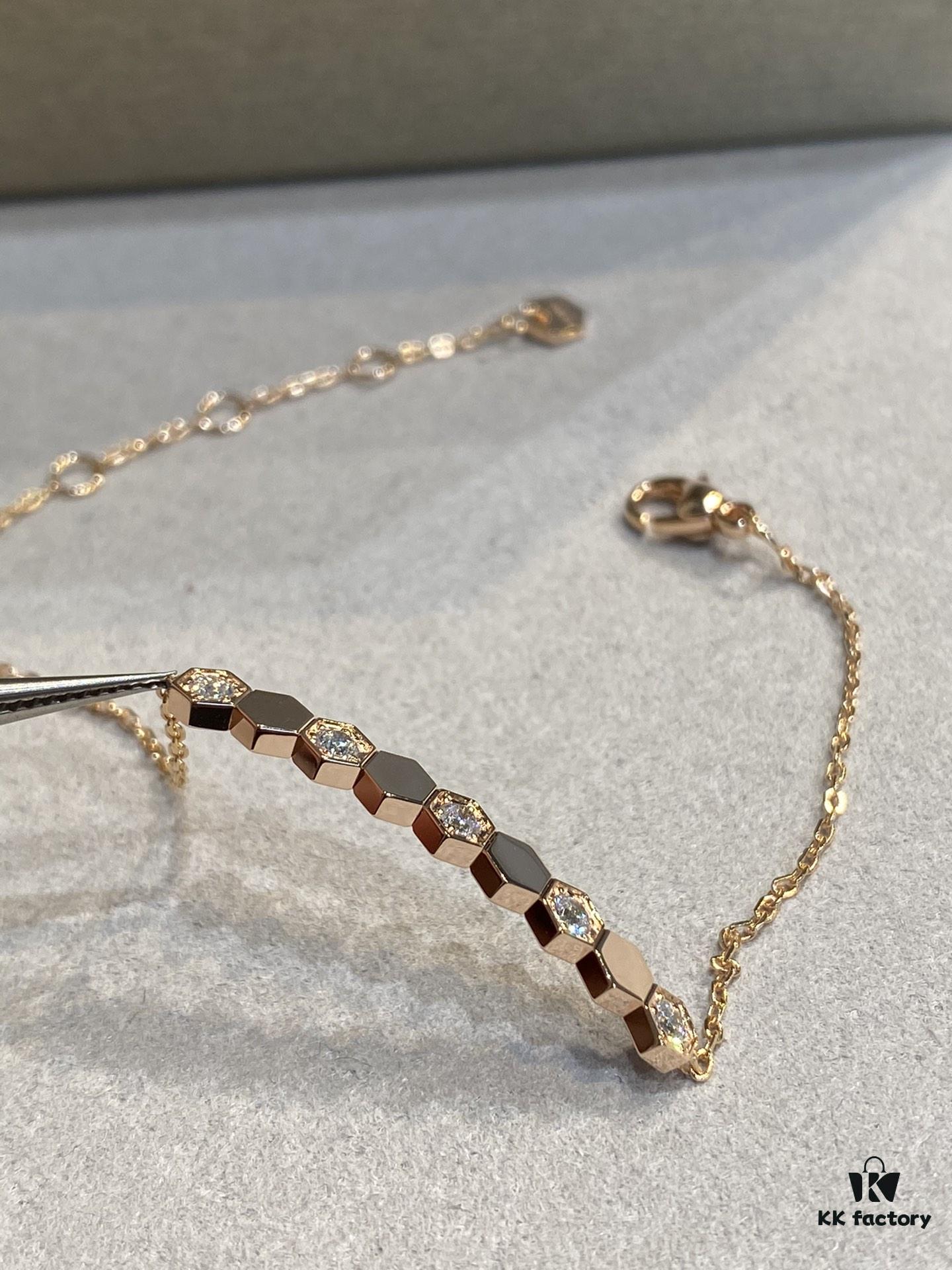 CH@UMET High-End Honeycomb Bracelet - Bee My Love Collection New Addition