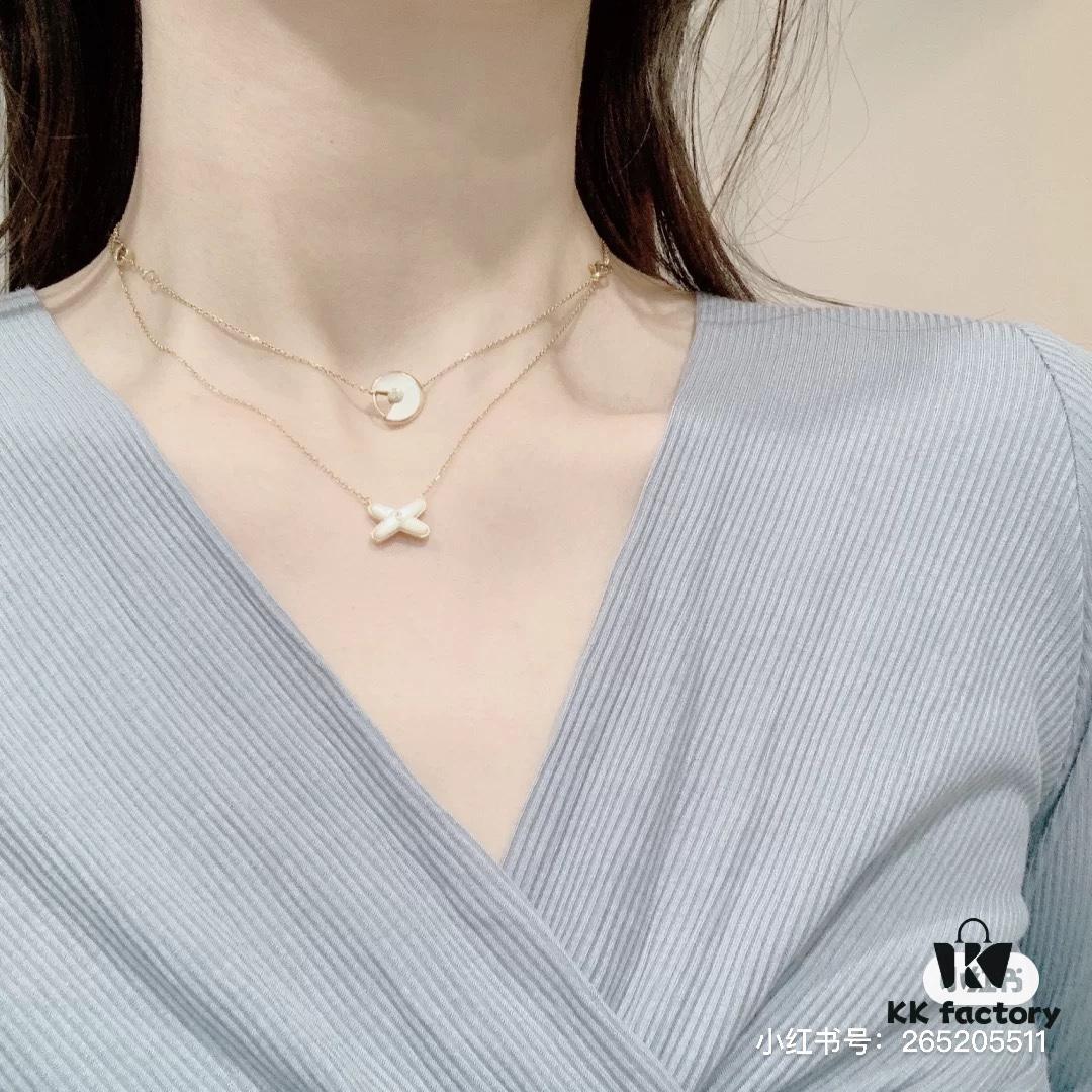 Chaumet Paris Classic Cross, Small and Exquisite Design, Universally Flattering