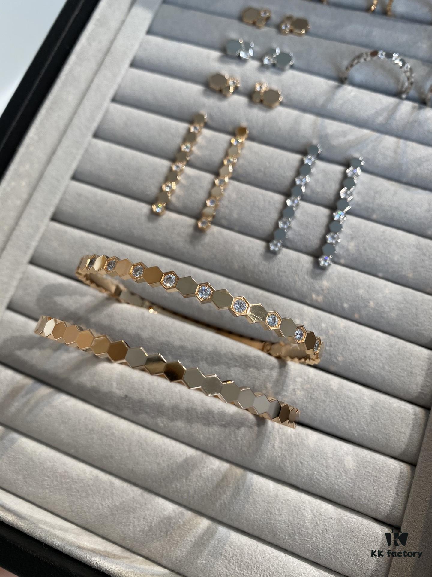 SAMMIX Honeycomb Bracelet, Stud Earrings, Ring, Necklace