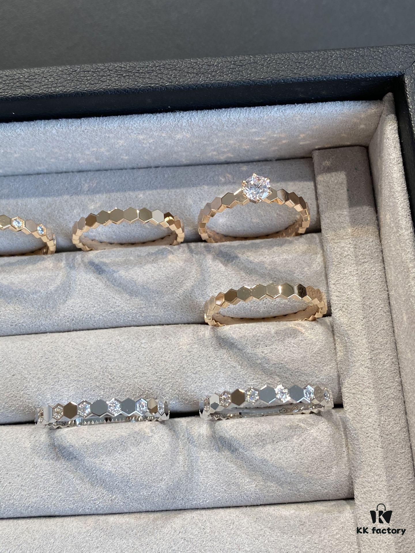 SAMMIX Honeycomb Bracelet, Stud Earrings, Ring, Necklace