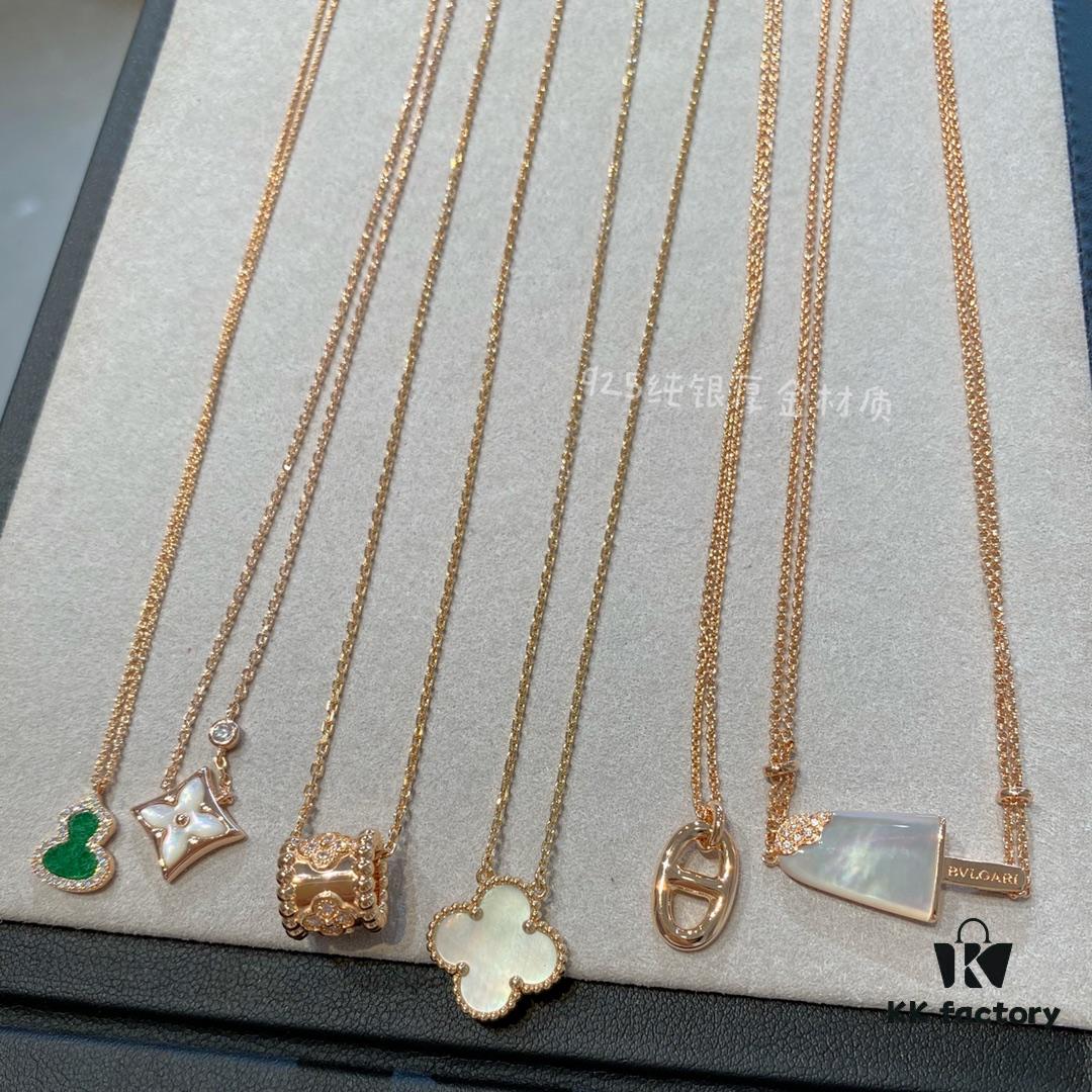 Exquisitely Crafted, Hand-Set Jewelry Technique