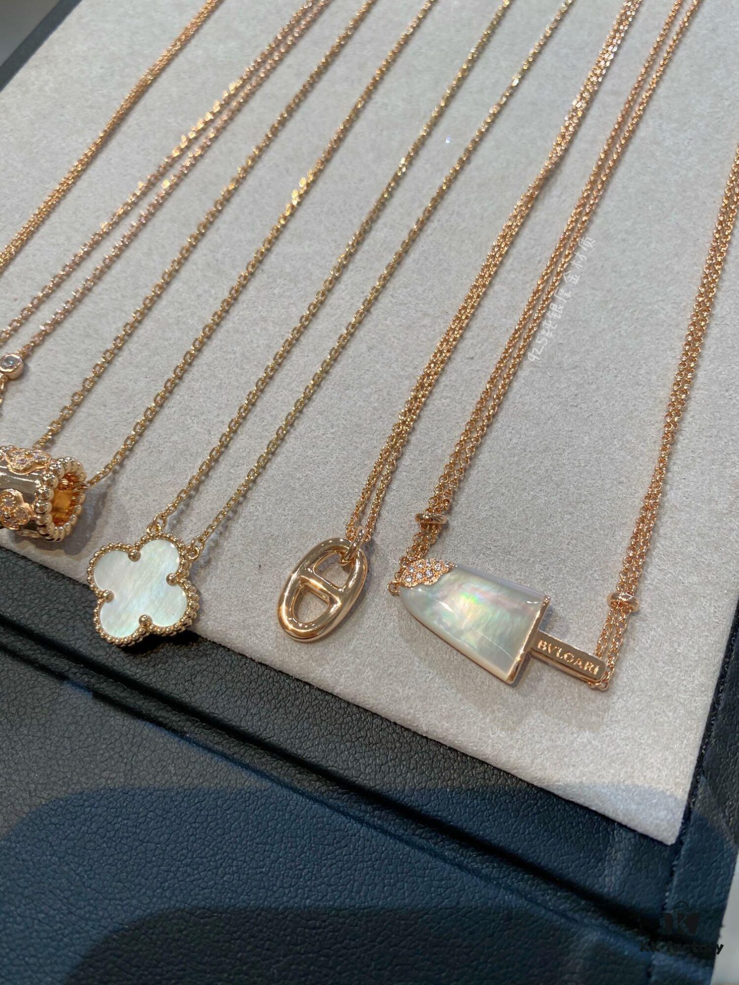 Exquisitely Crafted, Hand-Set Jewelry Technique