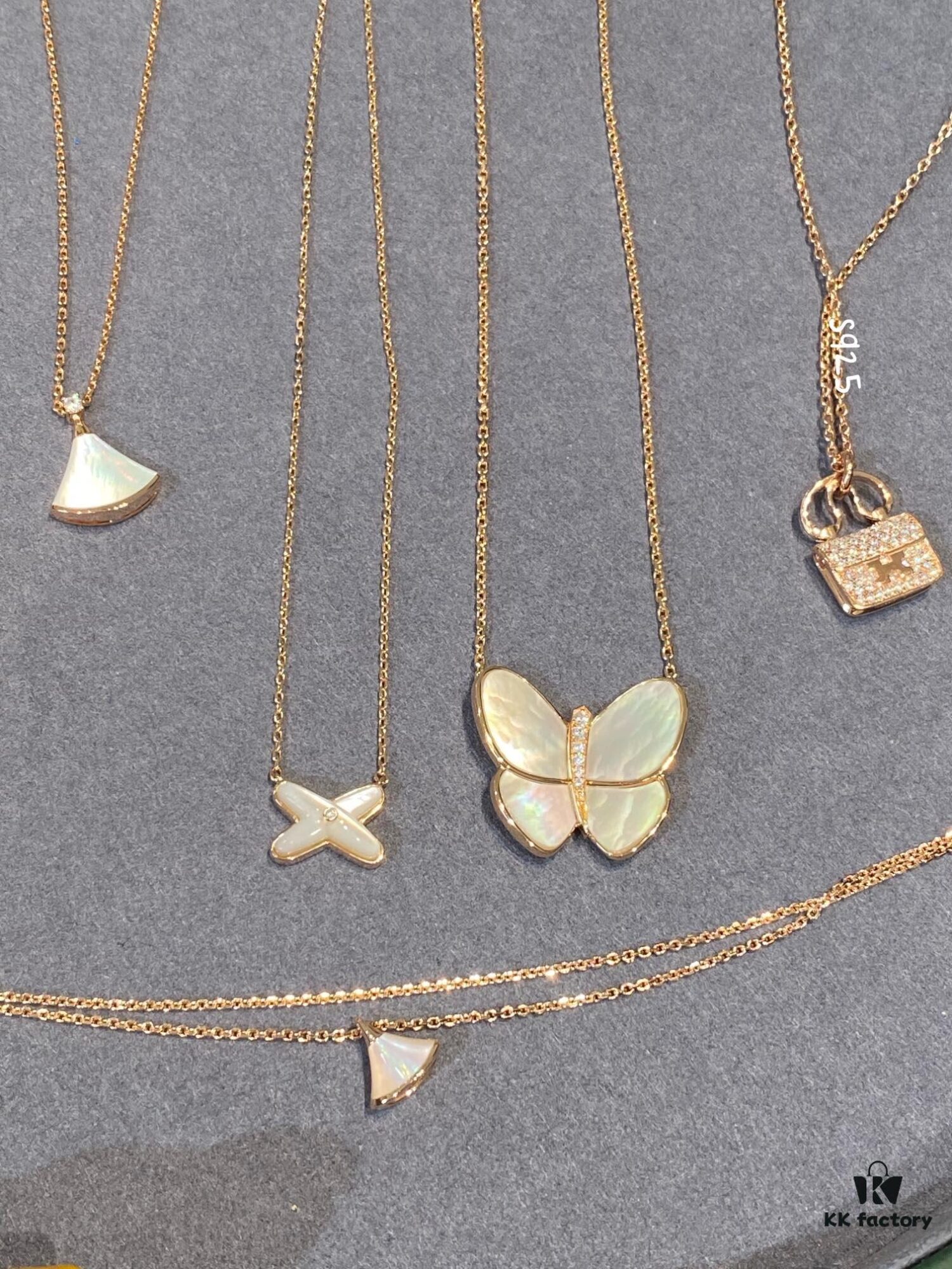 Serve up some bling bling 😁