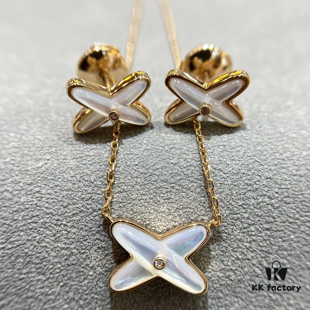 Chaumet Cartier White Mother-of-Pearl Interlocking Necklace LIENS Enduring Bond • A Lifetime