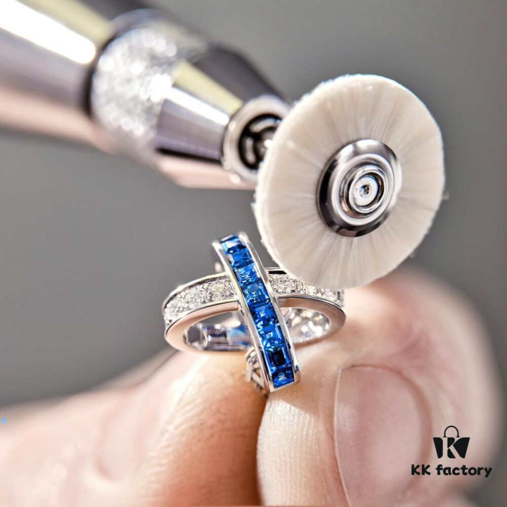 CHAUMET Jeux de Liens Happy Sapphire Collection