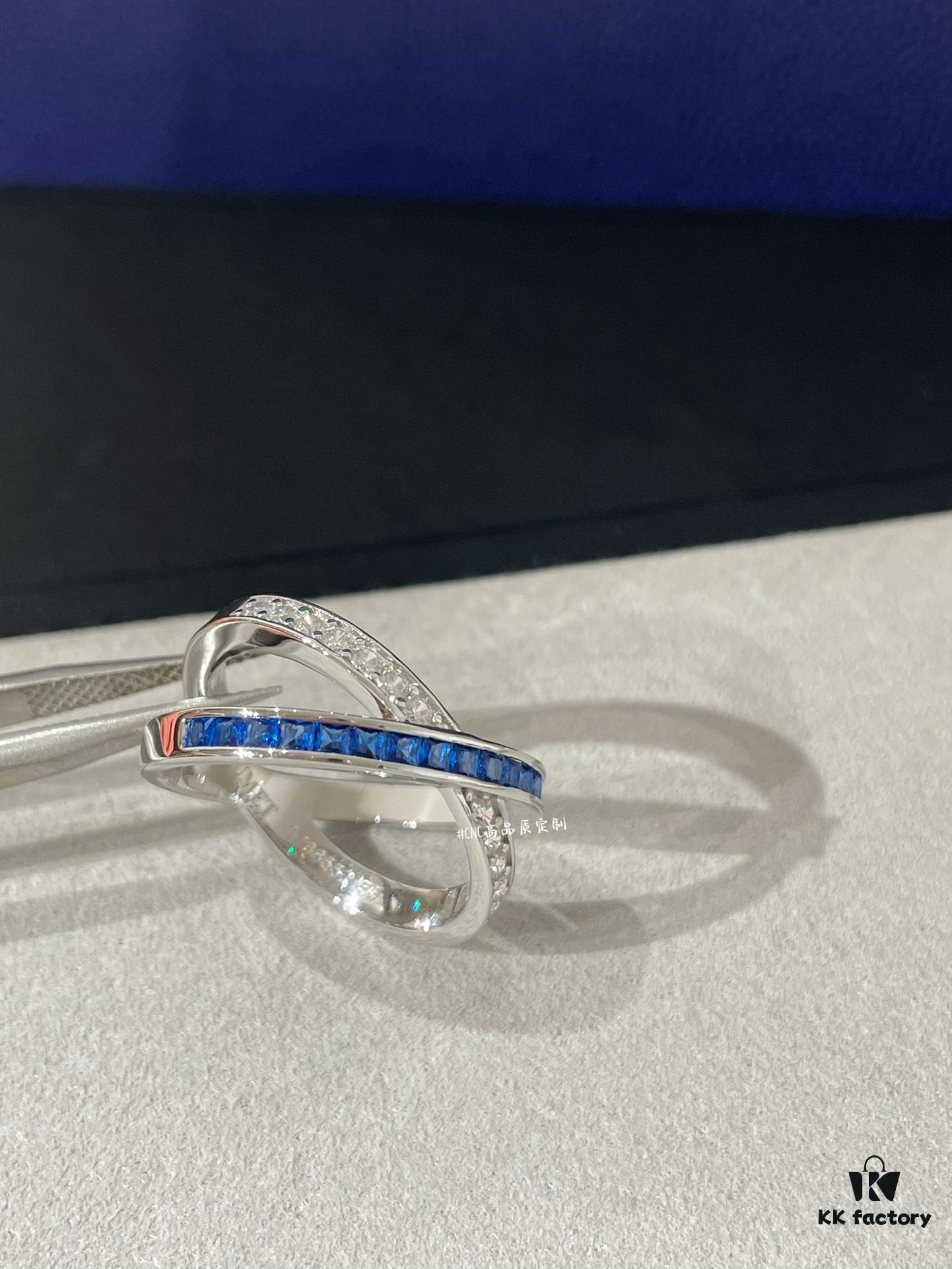 CHAUMET Paris Jeux de Liens Harmony Sapphire Cross Ring, Latest Design, Eye-Catching and Skin-Brightening Color