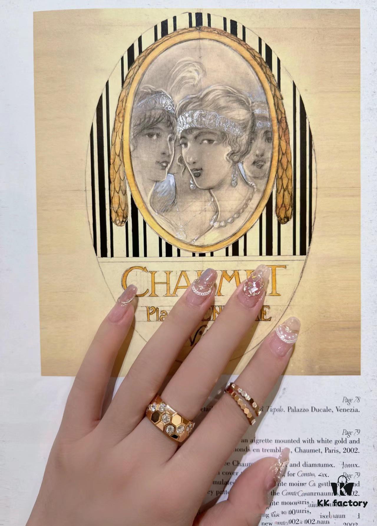 Exquisitely Beautiful Unisex Ring – Heavy Craftsmanship