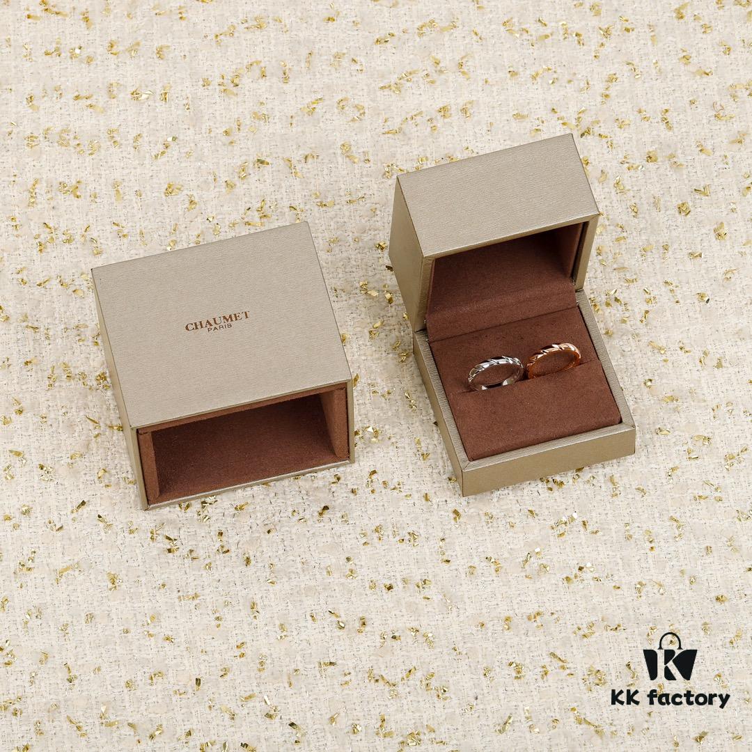 Spiral Vendôme Diamond-Free Ring, a Hidden Treasure of French Elegance