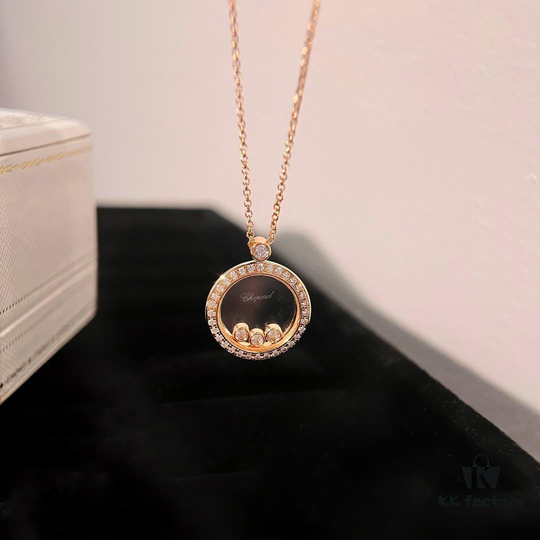 Minimalist Elegance with a Touch of Youthful Charm: Chopard Happy Diamonds Luxury Pendant Necklace