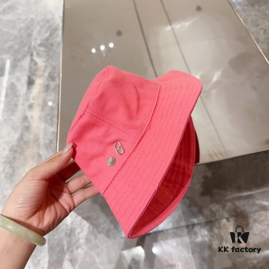 Hermès Autumn New Arrival Minimalist Fisherman Hat, On-Trend Design, Versatile Styling, Ready to Ship!