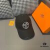 Box with Cloth Bag, HERMÈS Original Quality Baseball Cap, Classic H Design, Authentic Mold Custom Made, Premium Canvas Fabric with Top Grain Leather, Original Factory Stainless Steel Adjustable Buckle, Exquisite Craftsmanship, Fashionable and Handsome, Superior Quality! Hat, Fisherman Cap, Baseball Cap, Knit Cap