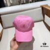 BALENCIAGA Spring New Arrival Stylish Baseball Cap with Excellent Breathability, Unisex Fashion Knit Cap for All Seasons