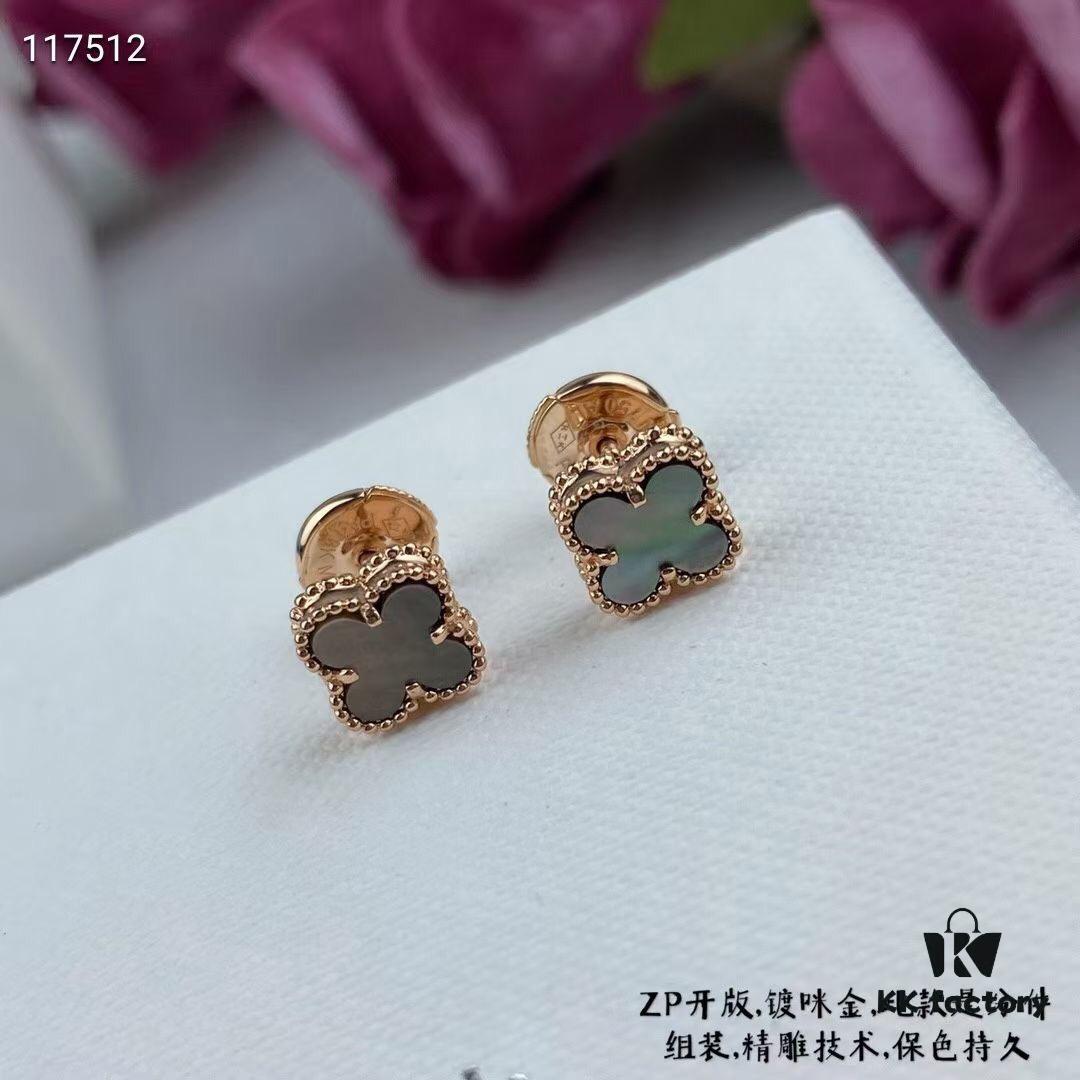ZP Updated Version V Gold Plated with Mimi Gold, Long-Lasting Color - VCA Clovers & Arpels Mini Natural Gray Shell Four-Leaf Clover Stud Earrings with Original Saucer Backs