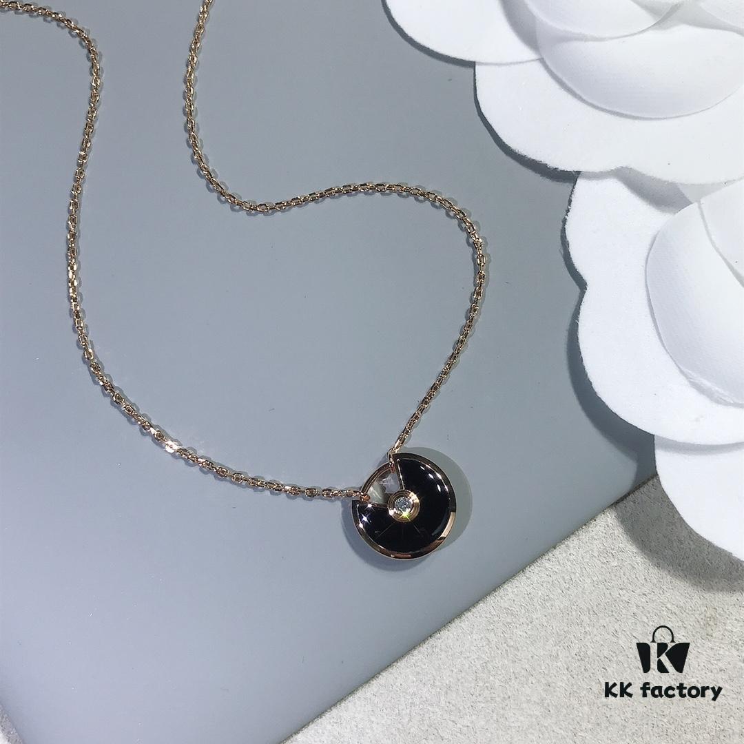 Carter Amulet Necklace - Black Onyx (Strength Talisman)