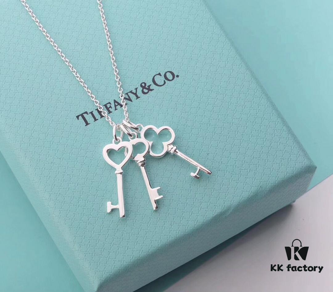 925 Sterling Silver Tiff Unlocks Infinite Possibilities - Three Small Keys Combined Slot Machine Heart ❤ Classic Tiffany Key Necklace