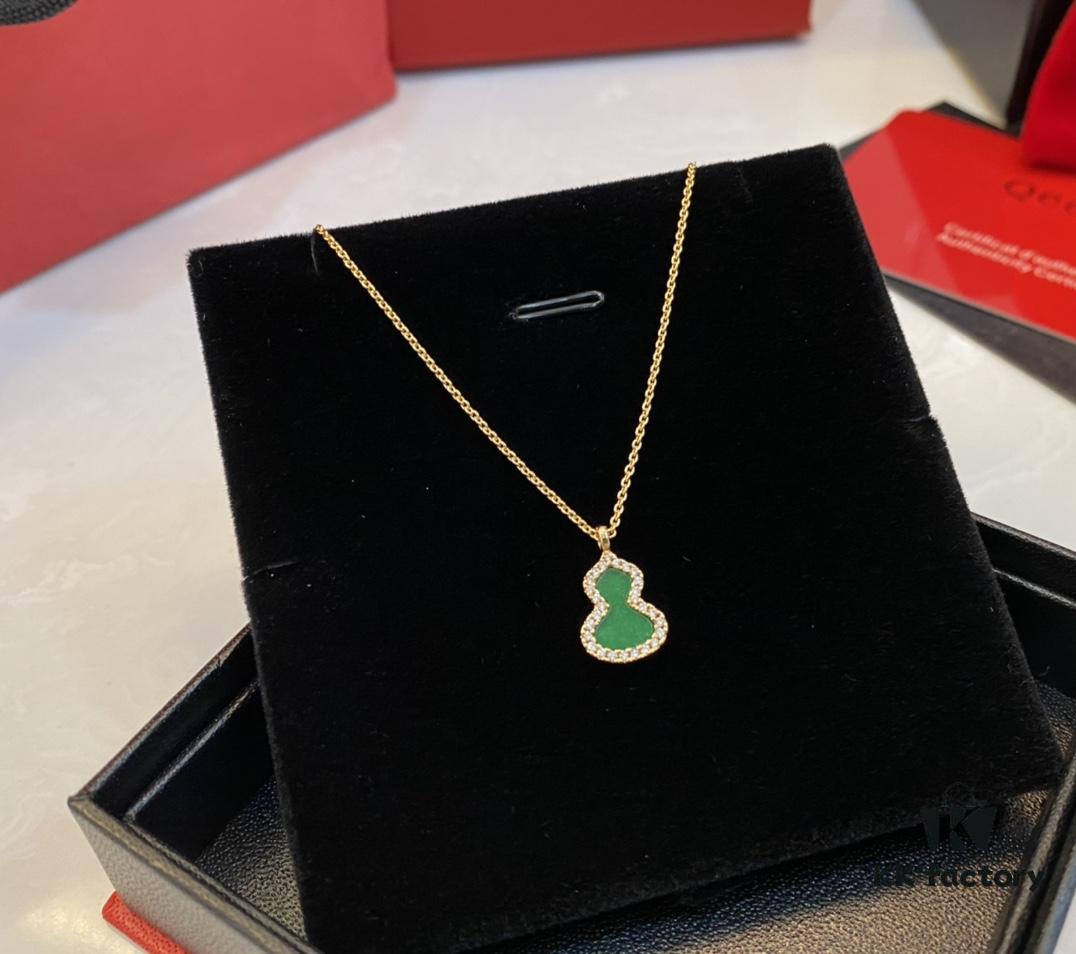 Real Green Jade Gourd Pendant, Symbolizing Blessings, Prosperity, and Good Fortune