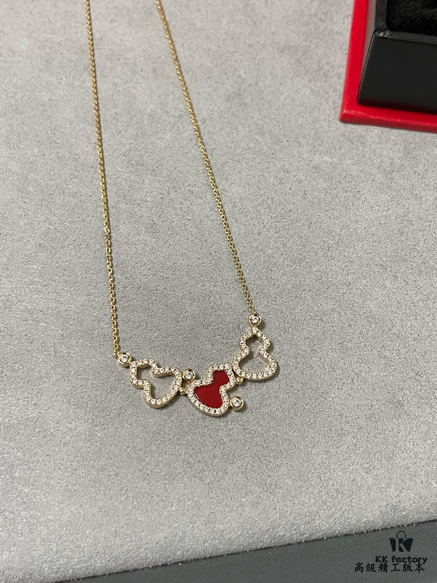 Kylin Red Agate Three Gourds Necklace