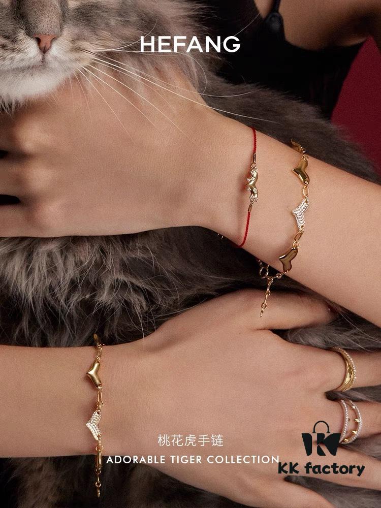 New Arrival ❤️ HEFANG Jewelry - Playful Little Tiger Series Peach Blossom Tiger Bracelet ✨ Official Website Image