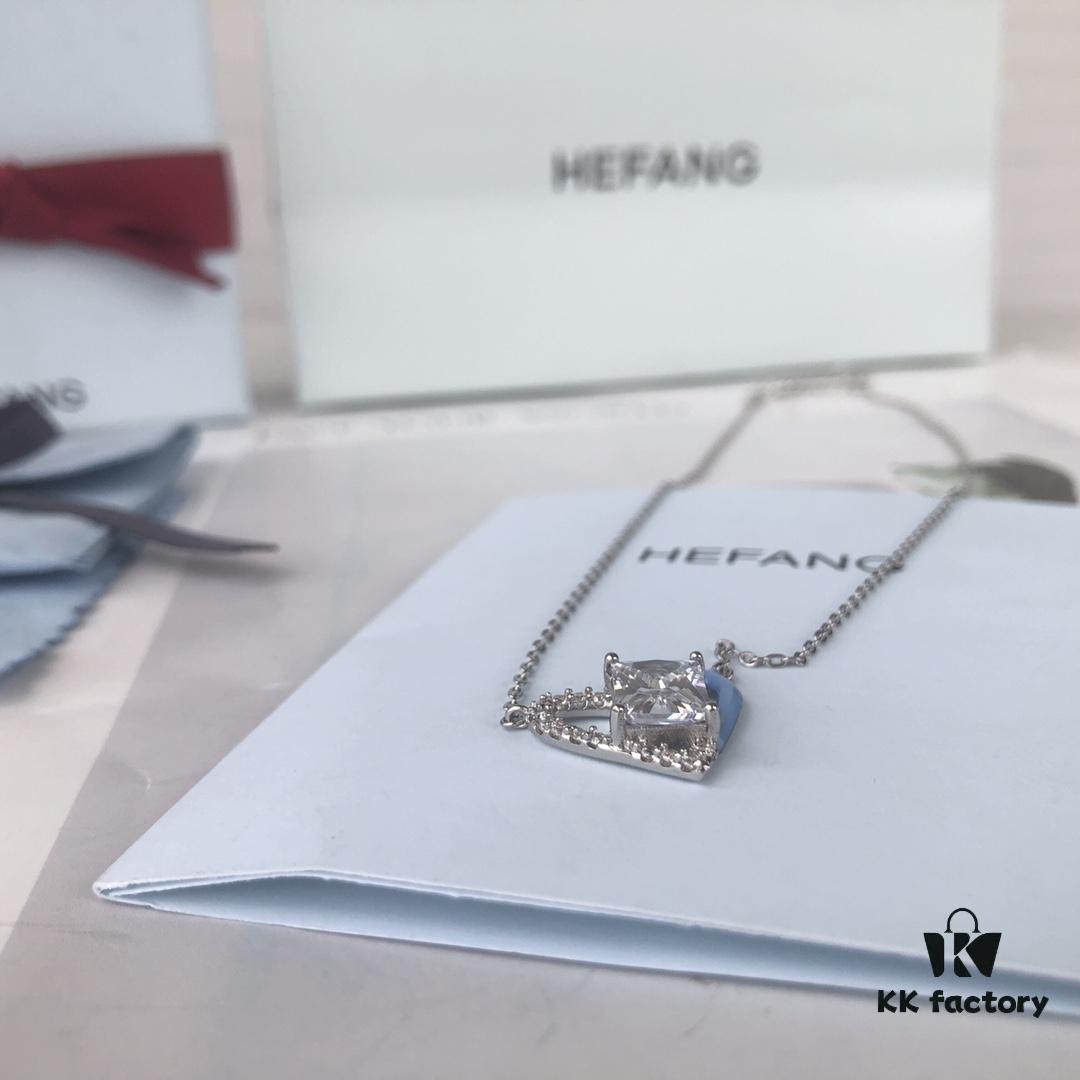 HEFANG Barbie Ice Blue Sweetheart Collarbone Necklace