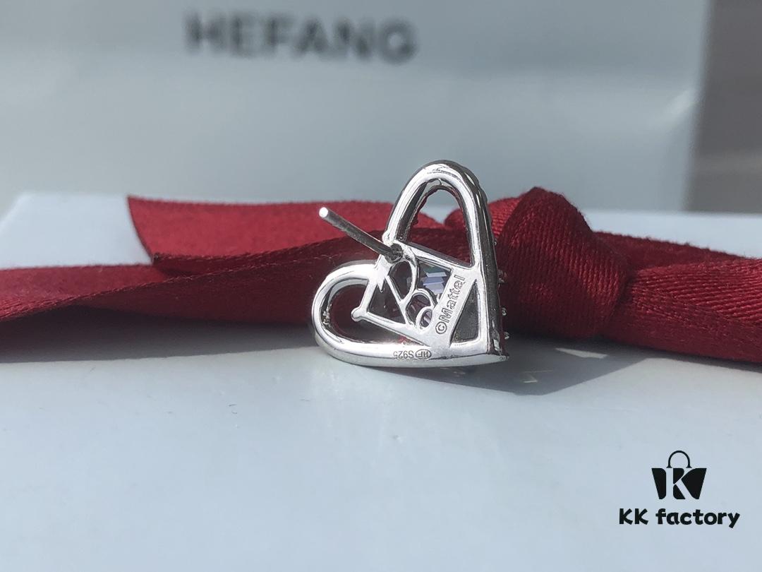 HEFANG Barbie Sweetheart Earrings in Barbie Pink