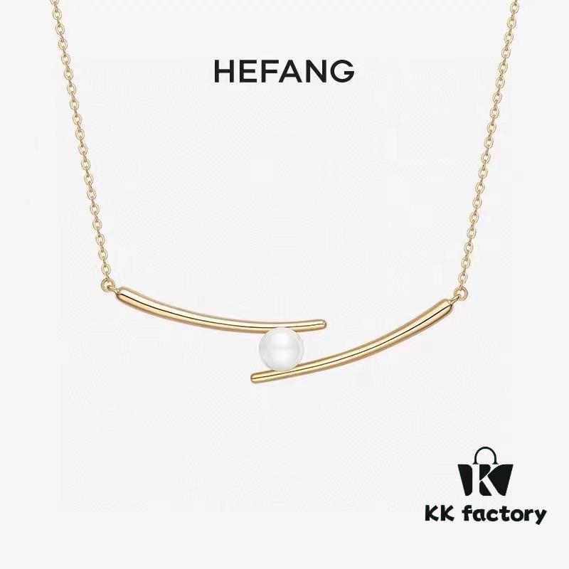 He Fang Chopstick Collar Necklace, Lightweight Luxury Minimalist Design with Lustrous Freshwater Pearl, Chic and Versatile Accessory