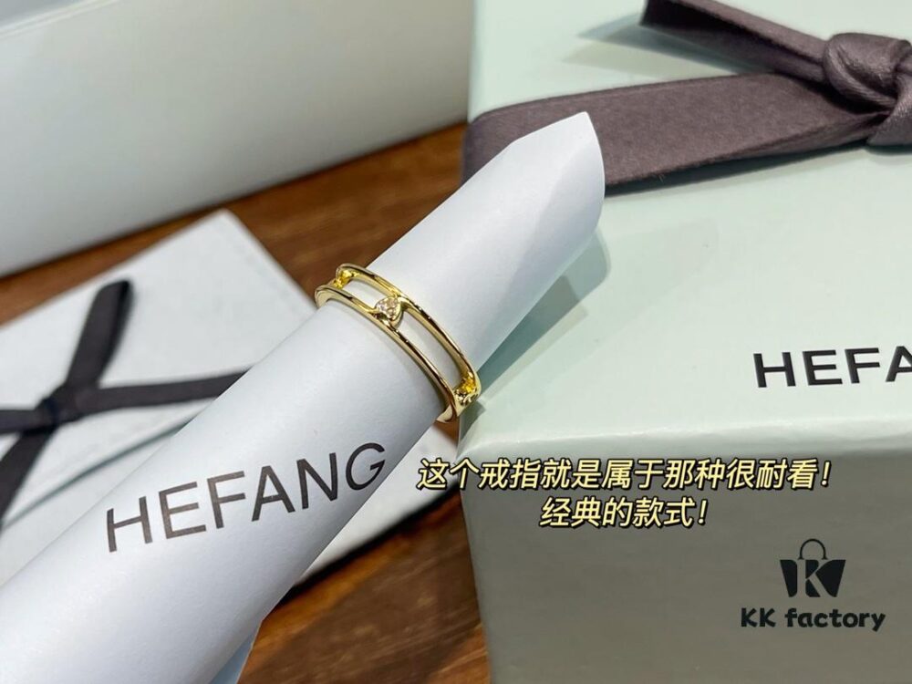 Double-layer Heart Ring