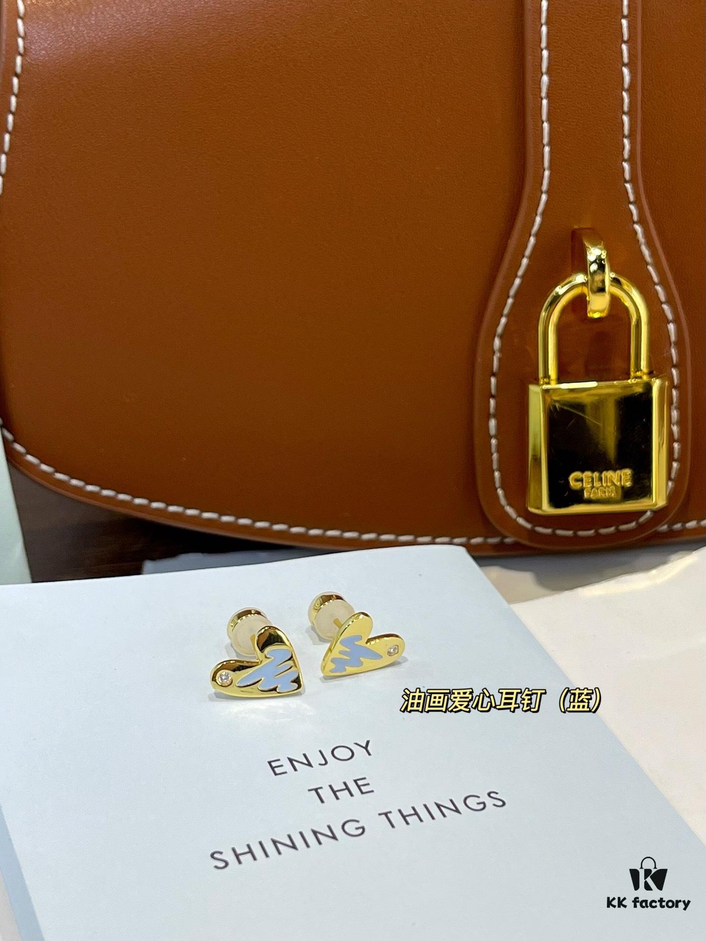 Asymmetric Heart Oil Painting Stud Earrings and Peter Rabbit Pendant Necklace