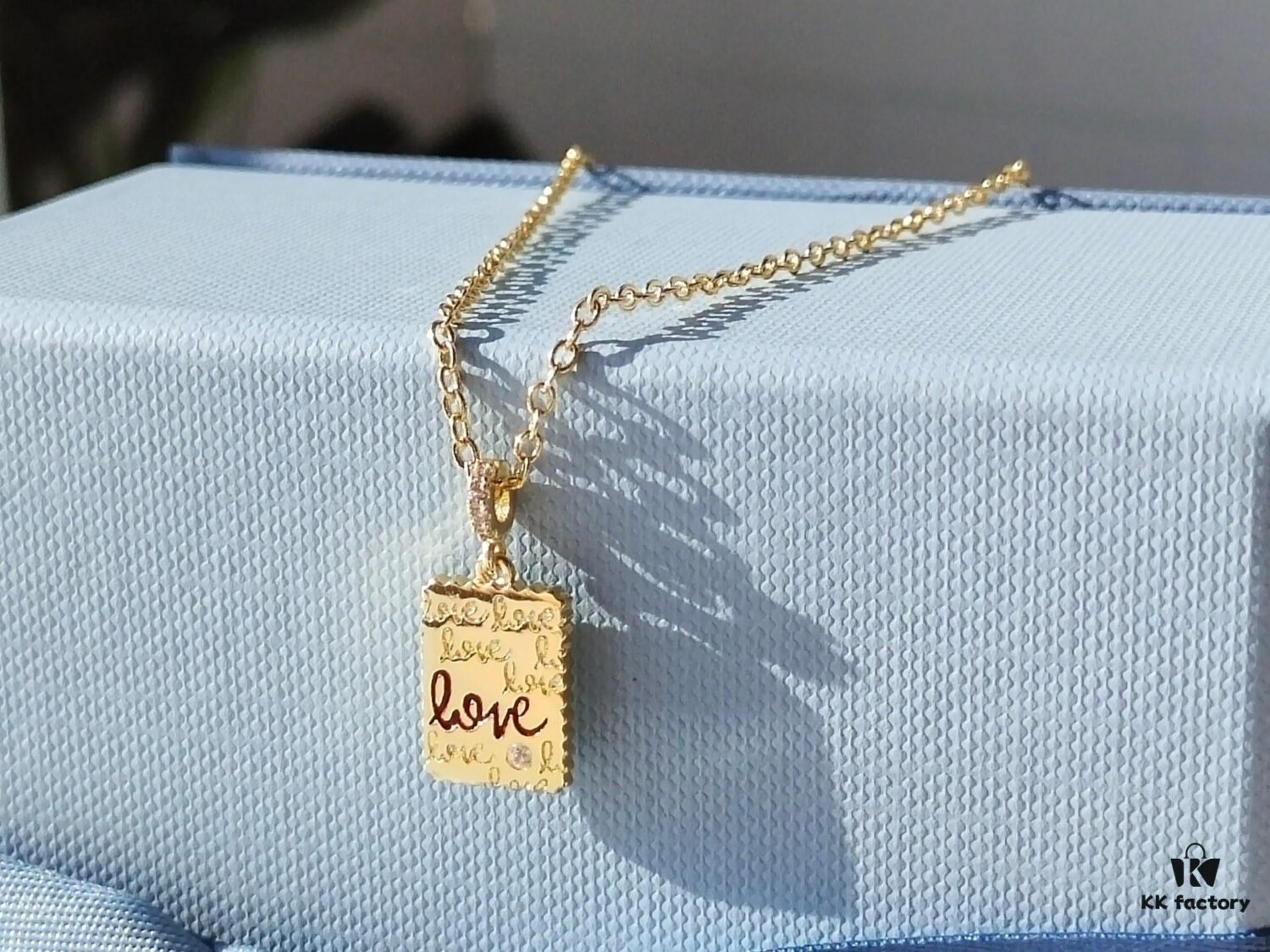 HEFANG Peter Rabbit Confession Square Pendant Necklace