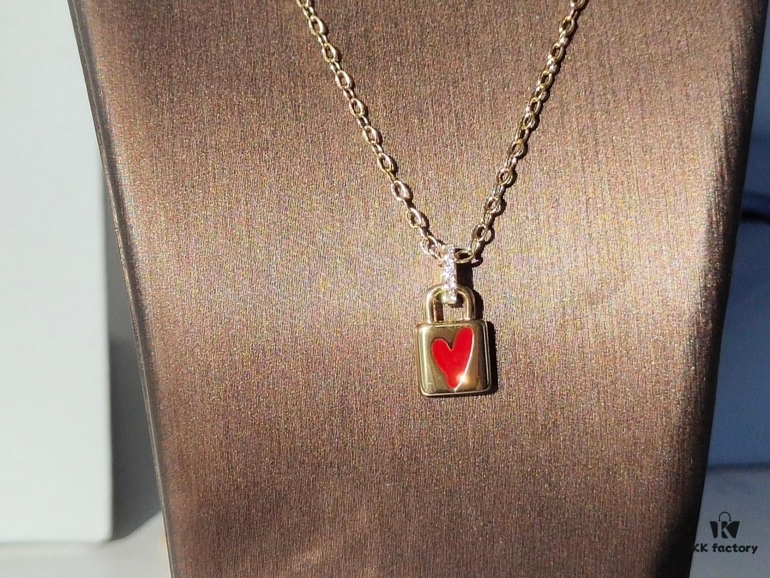 HEFANG He Fang Bidetu Declaration Lock Necklace