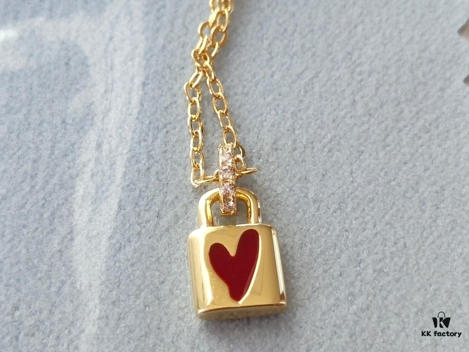 HEFANG He Fang Bidetu Declaration Lock Necklace