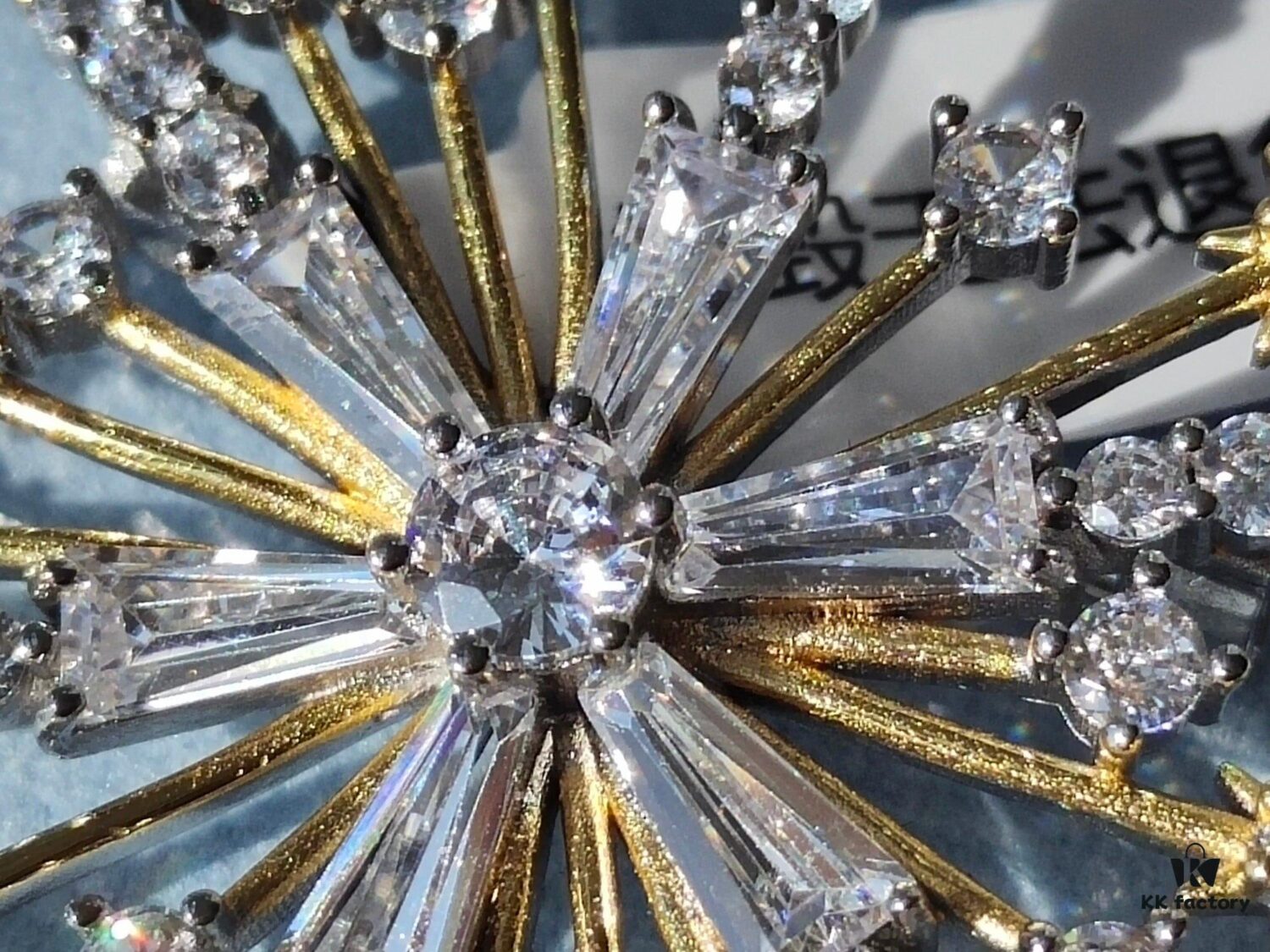 HEFANG Jewelry Huo Fang Sparkle Brooch