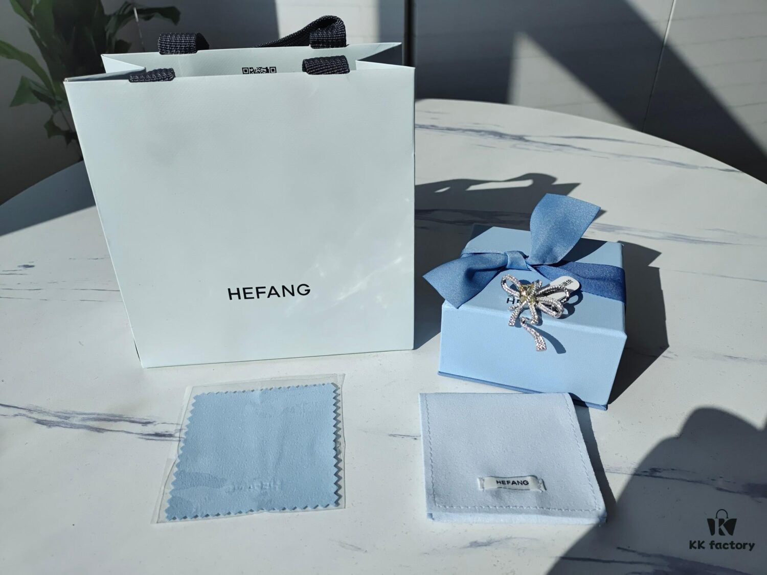 HEFANG Jewelry Brilliant Ribbon Brooch - 10th Anniversary Limited Edition