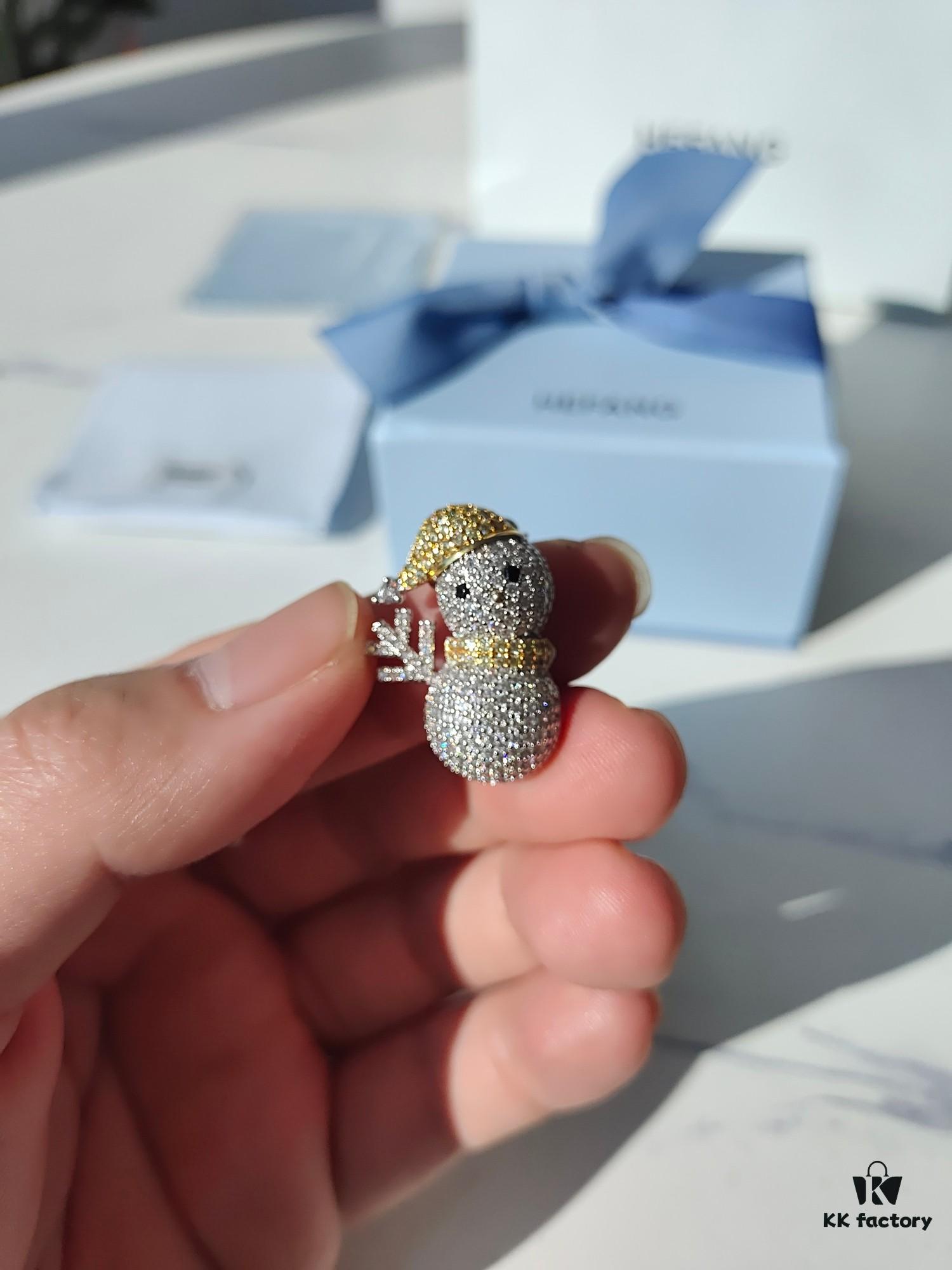 HEFANG Jewelry Gilded Snowman Brooch